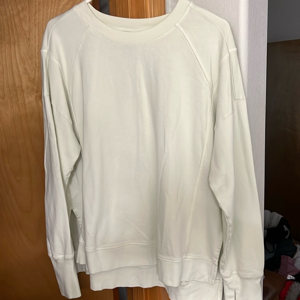 Sweaty Betty light green after class sweatshirt